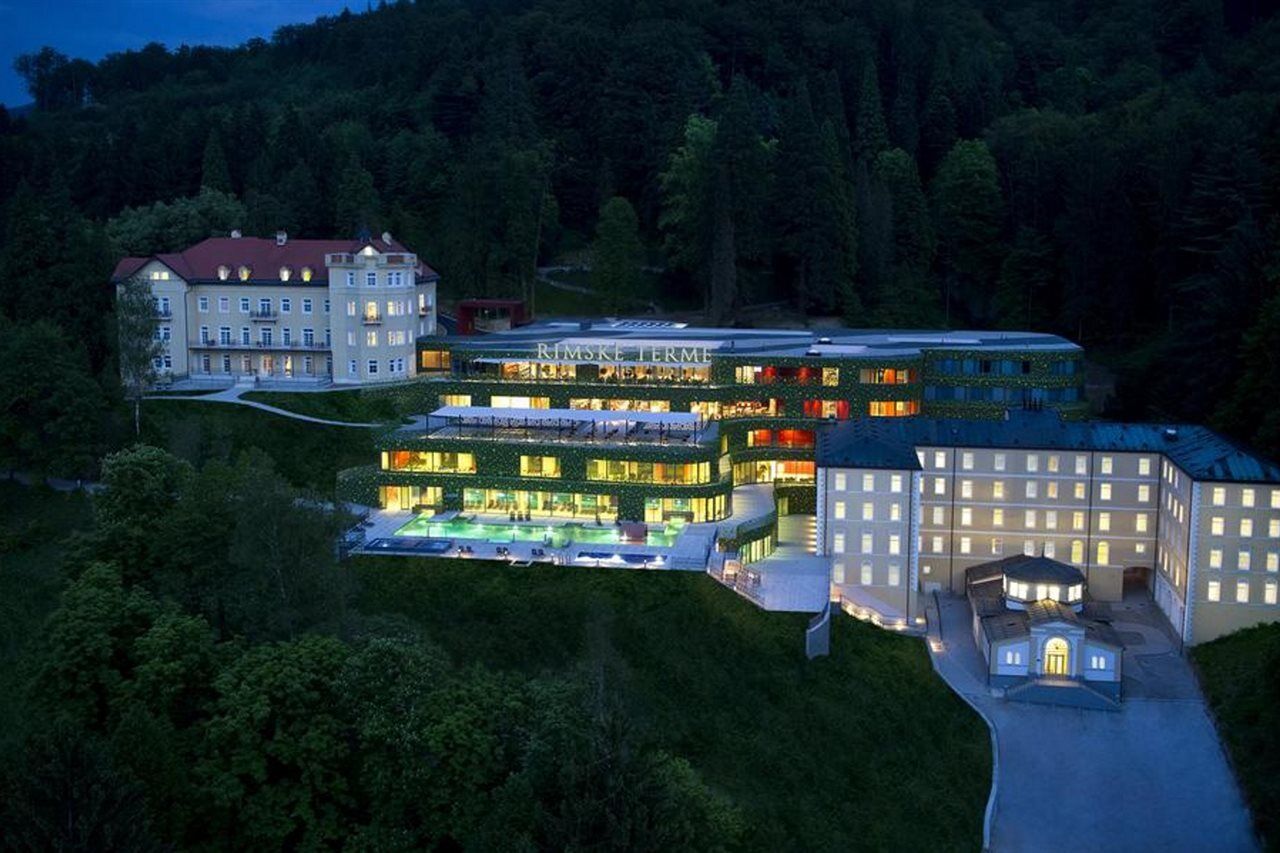 Hotel Rimski Dvor - Rimske Terme Rimske Toplice Exteriér fotografie